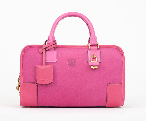 粉色控看过来!Loewe 11春夏手袋系列登场