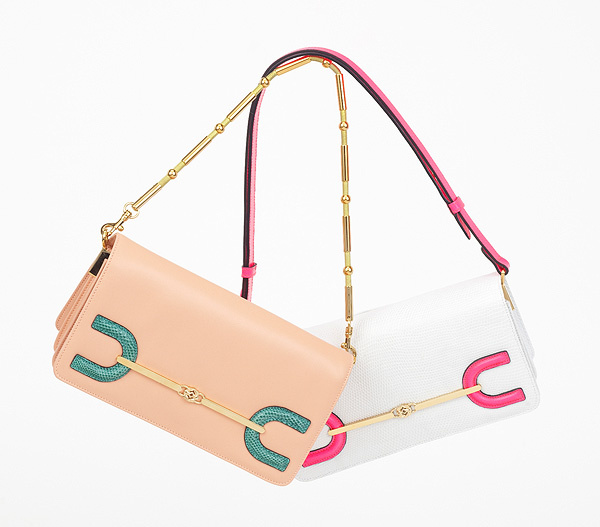 粉色控看过来!Loewe 11春夏手袋系列登场