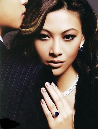 实录:多少女人因寂寞出轨?