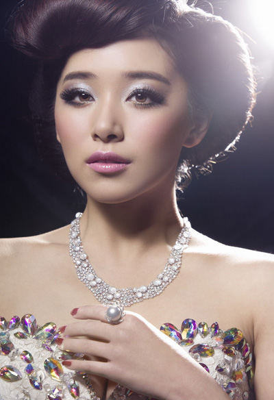 阚清子奢华珠宝写真华丽唯美