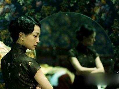 中国女星演绎的旗袍绝代风情