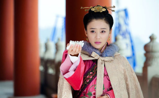 《美人无泪》首播 袁姗姗演少女