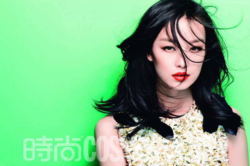 影像 风尚视觉 > 倪妮烈焰红唇封面性感清新近日,倪妮受邀《时装l"
