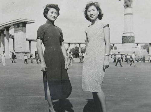 风情万种民国时期旗袍美女罕见照