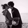 VS <em>kiss</em>