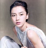 <em>Angelababy</em>־д ͬٱŮ