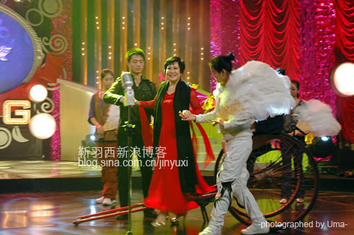 靳羽西：我的穿衣经