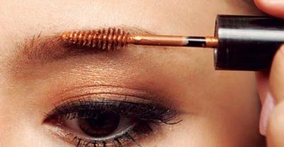 深邃勾魂 金棕色烟熏大眼妆