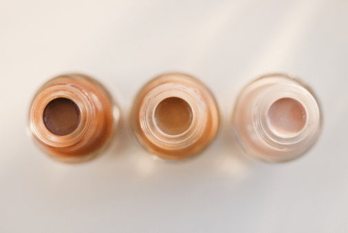 彩妆技巧让你从圆脸妹变身迷人巴掌脸