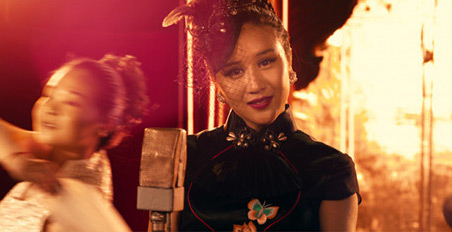 《残梦》东方风韵撩人 红白玫瑰旗袍装惊艳