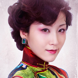 《茧镇奇缘》定妆照惊艳亮相 中国风旗袍尽显传统风情