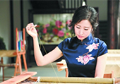 刘敏涛的多个旗袍造型让人过足了眼瘾